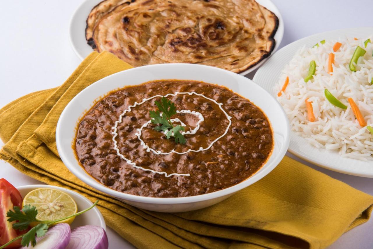Hotel Grand 81 Faridabad Zewnętrze zdjęcie